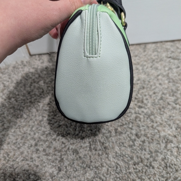 NWT Luv Betsey by Betsey Johnson Frankenstein Kitty Crossbody Bag Mini Barrel - Picture 6 of 10